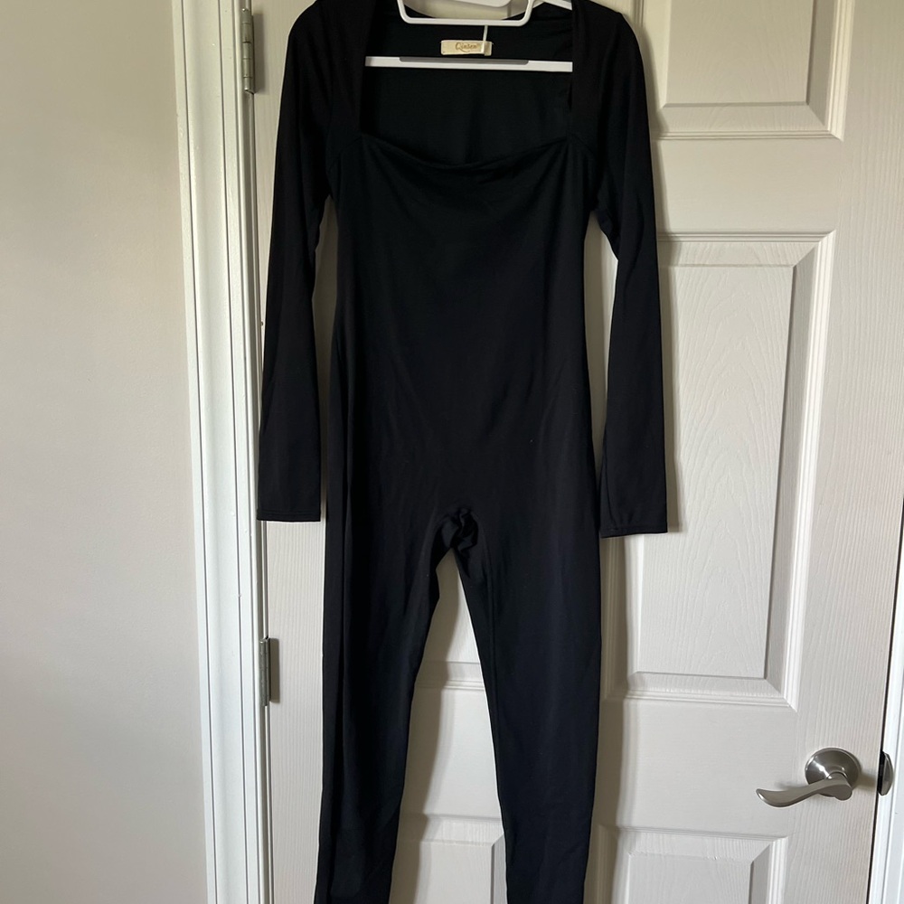 Chic Black Long Sleeve Jumpsuit